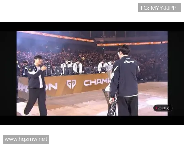 GEN战队上路被围攻难逃一死PEANUT赵信闪现救援成功收获双杀 GEN战队上路被围攻难逃一死PEANUT赵信闪现救援成功收获双杀