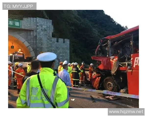 郑州辟谣地铁站附近并未发生车祸致8人死亡的事件 郑州辟谣地铁站附近并未发生车祸致8人死亡的事件